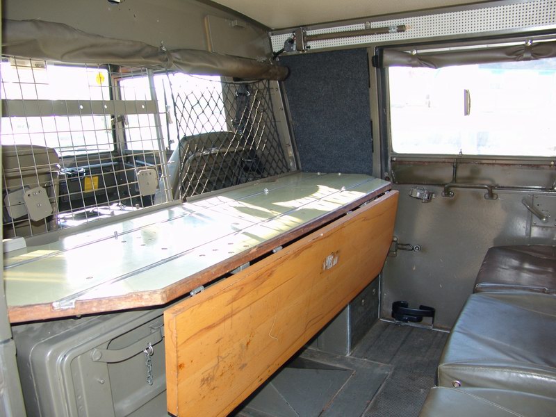 Austrian Army Radio Truck
Has been completley res ..