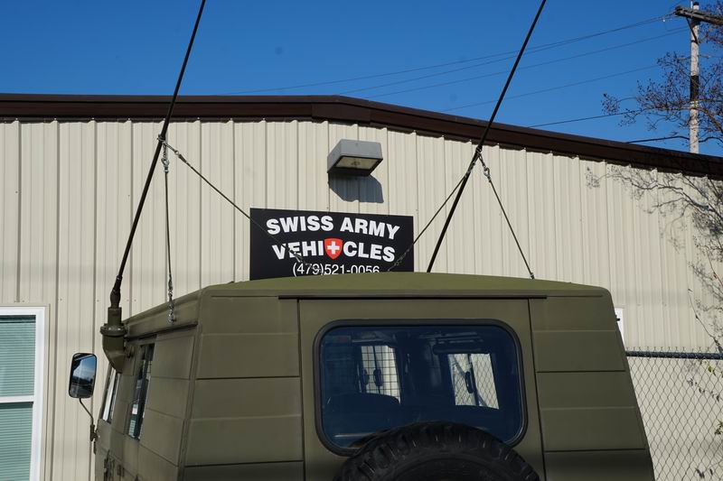Great Condition all original Swiss Army Radio Truc ..