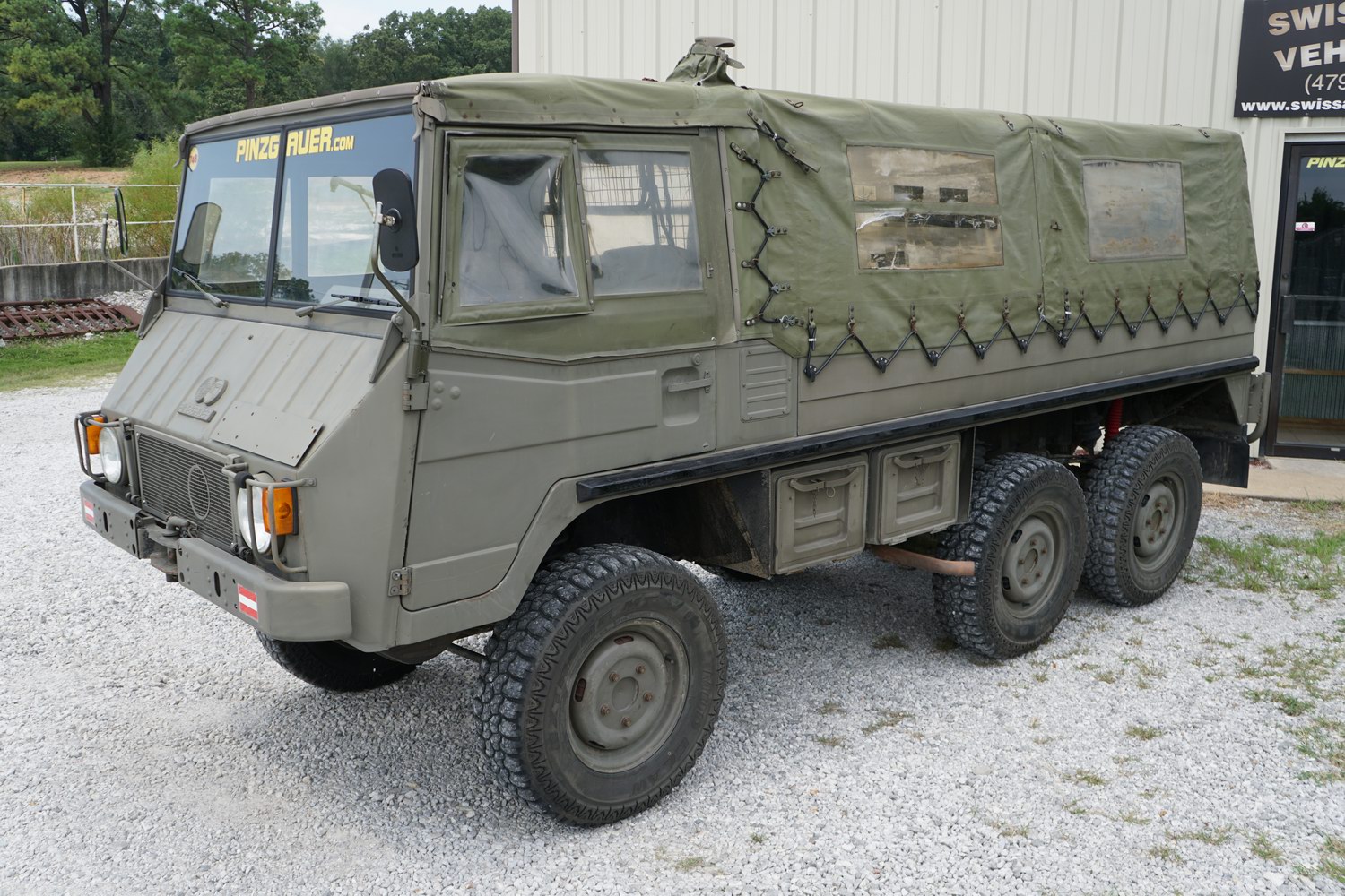 Original Austrian Military 712M Troop Carrier in g ..