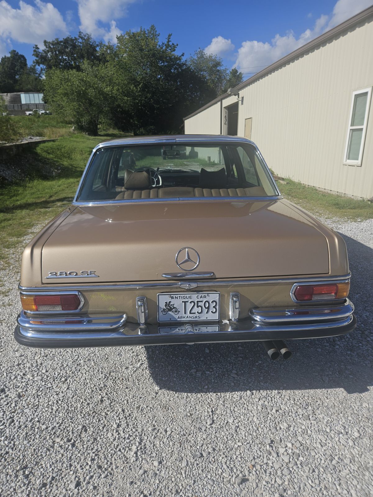 Mercedes 280SE   In running condition 
Original,  ..