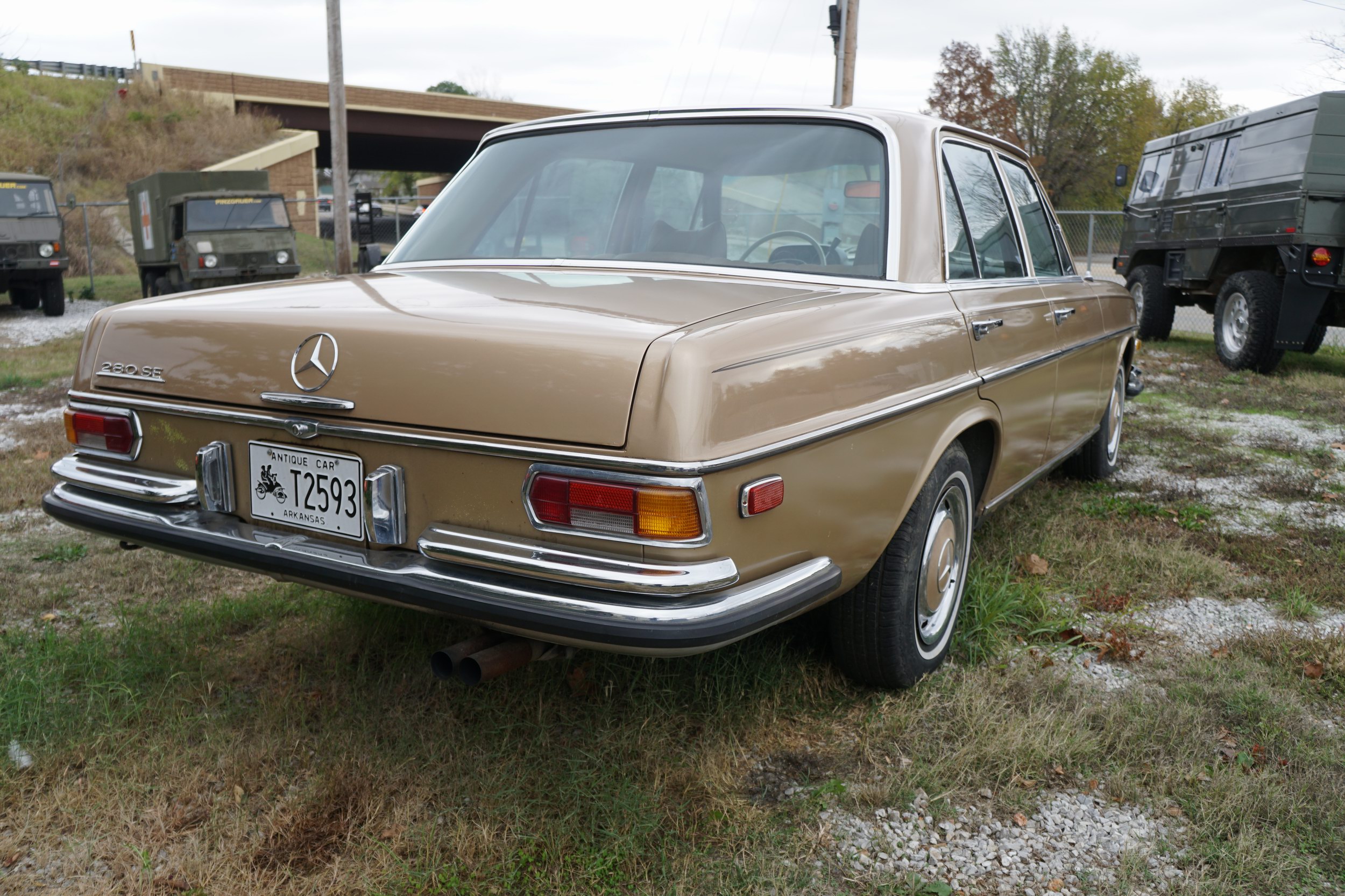 Mercedes 280SE   Starts and Drives 
All Original, ..