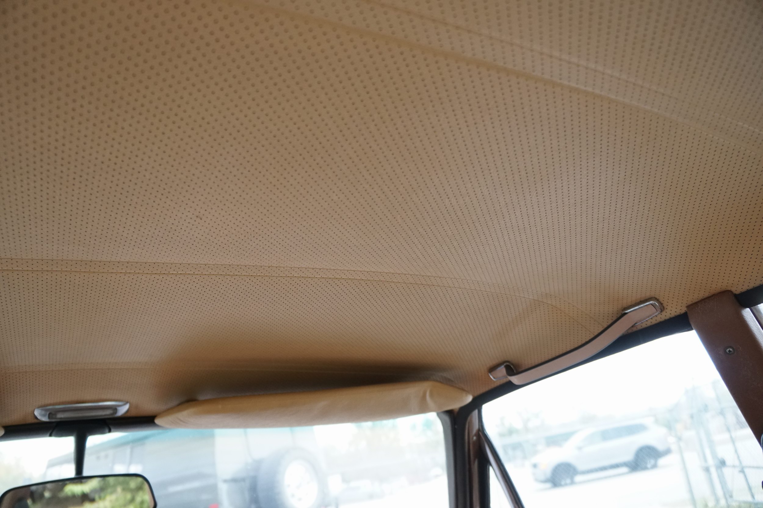 Mercedes 280SE   Starts and Drives 
All Original, ..