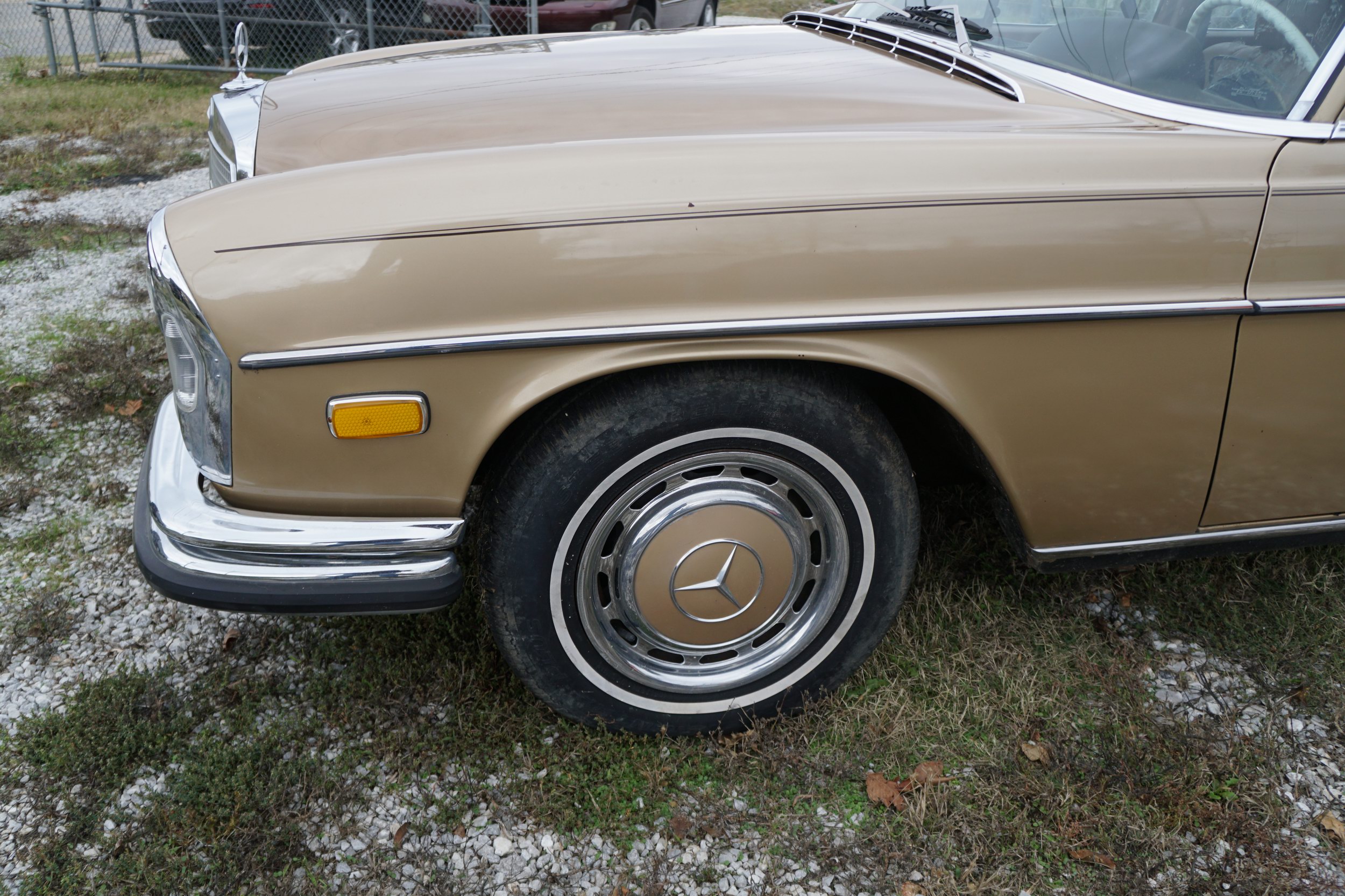 Mercedes 280SE   Starts and Drives 
All Original, ..