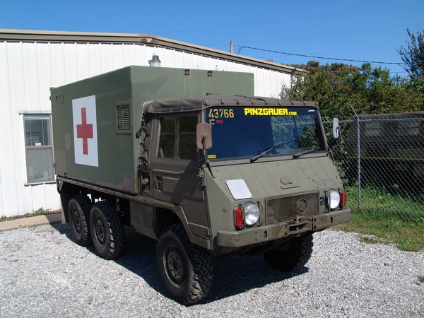This is a Swiss Army Ambulance Check Pinzgauer S ..