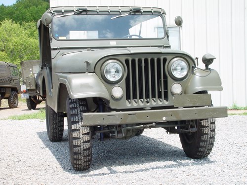 All original Swiss Army Jeep 
Tailgate, rear Seat, ..